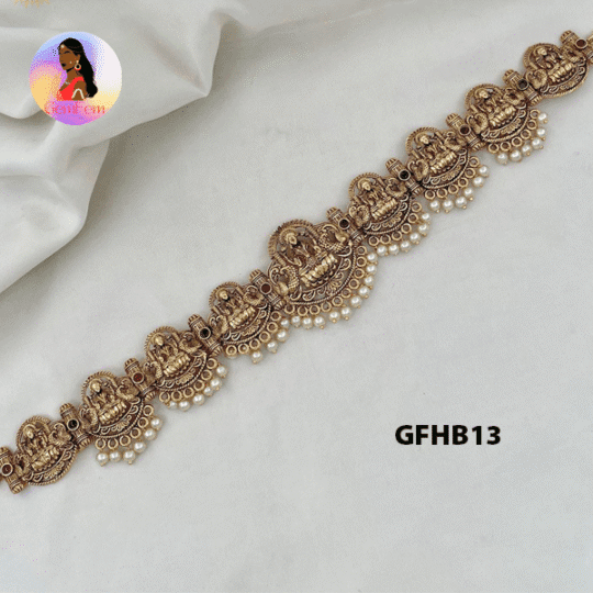 Traditional antique hip chain