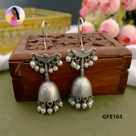 Oxidised Studs