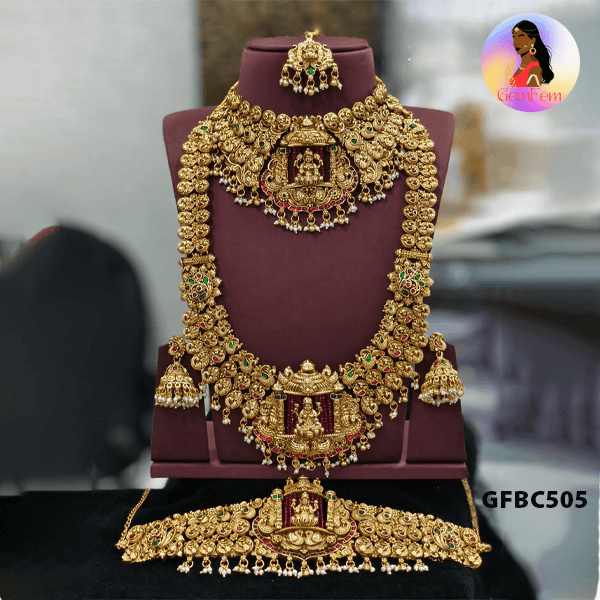 Photo friendly Bridal Set