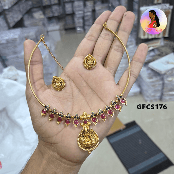 Dindigul premium quality gold finish choker set