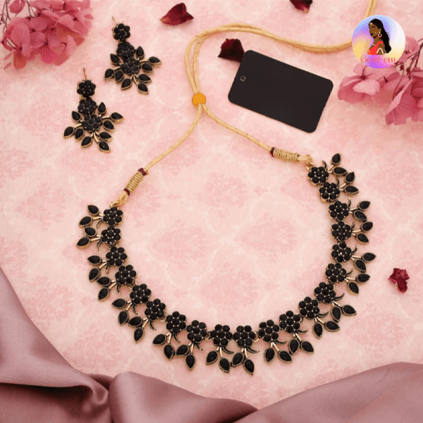Dindigul lightweight gold finish choker set