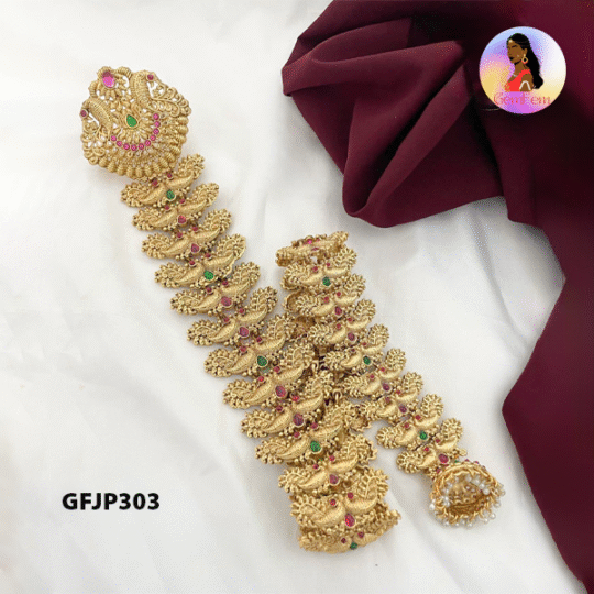 Ethnic Jada Pilla for bride