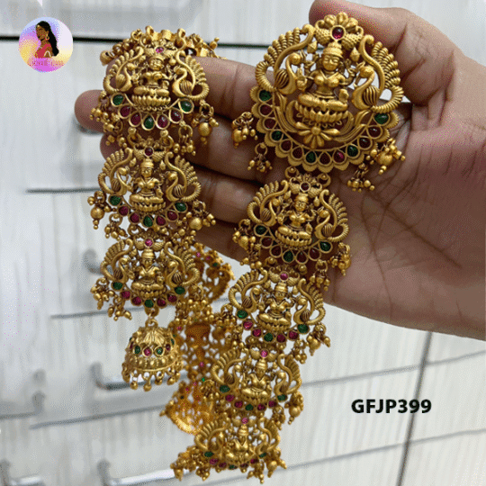 Hair jewelry for Muhurtham look