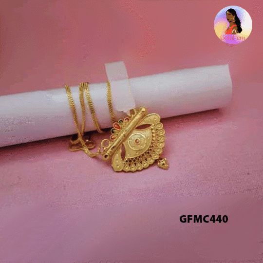Elegant dollar chain