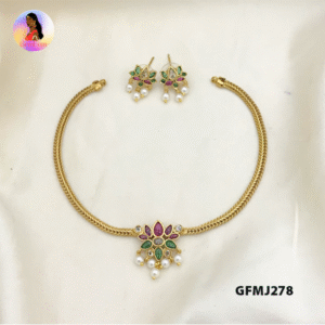 Festive Choker Set