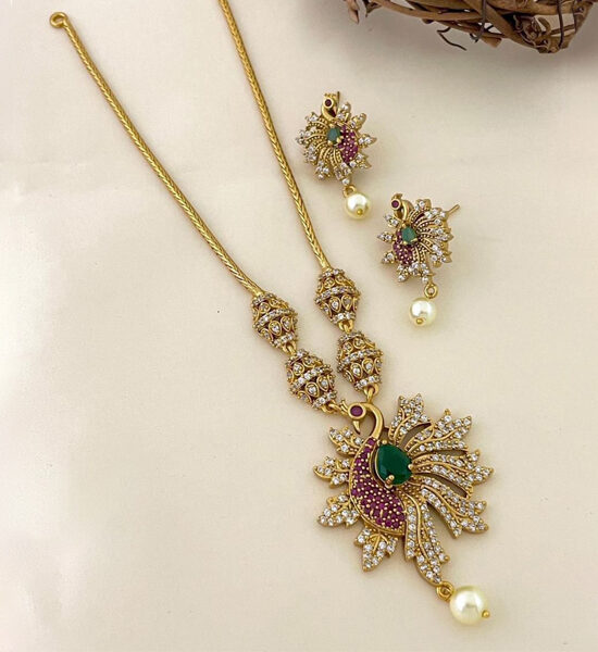 new model choker set