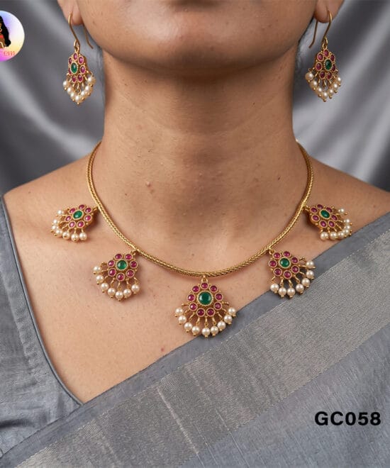 Lightweight Choker Set for Women with Matching Earrings