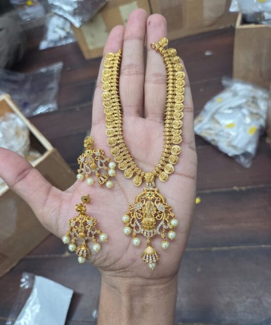Gold Look Choker Set for Women with Matching Earrings