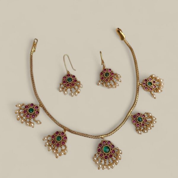 Lightweight Choker Set for Women