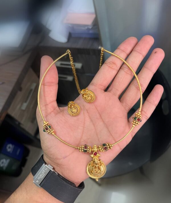 Lakshmi Hasli Necklace Set with Matching Earrings