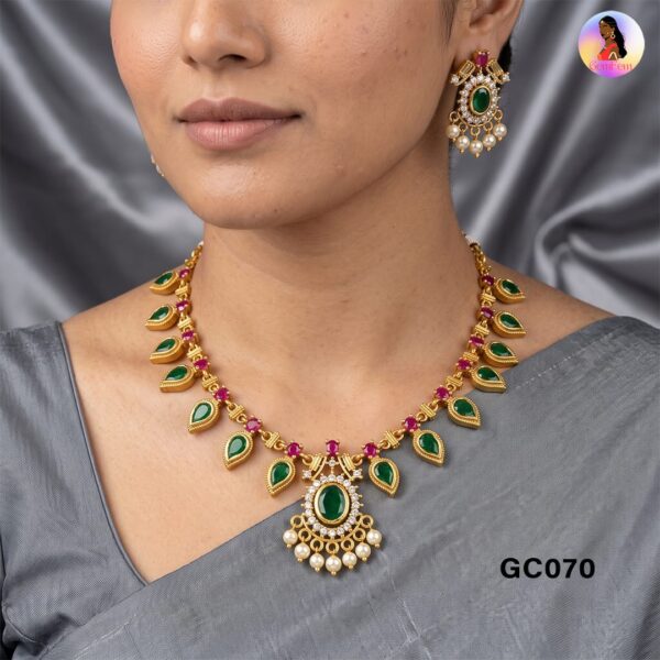 Traditional Kerala Palakka Necklace with Matching Earrings